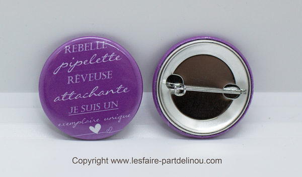 Badge "Rebelle pipelette" – Image 4