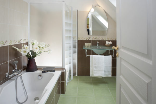 1 nuit pour 2 - Chambre Vue Mer Avec Terrasse – Image 3